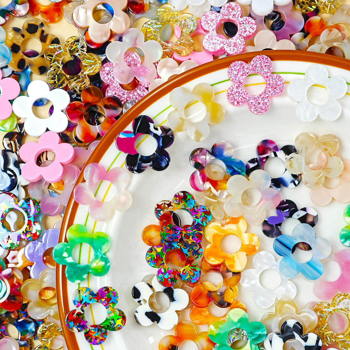 Cute Colorful Sequin Acrylic F - مراجعة Jewelry Making Online وسعره